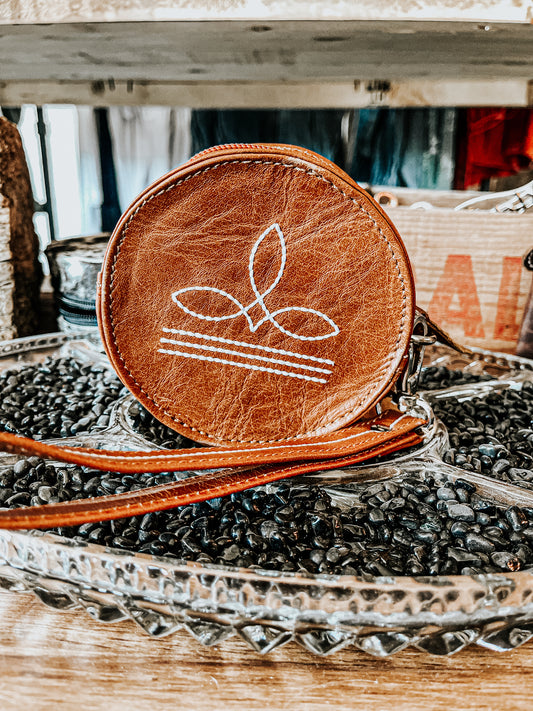 Boot Stitch Wristlet (Tan)