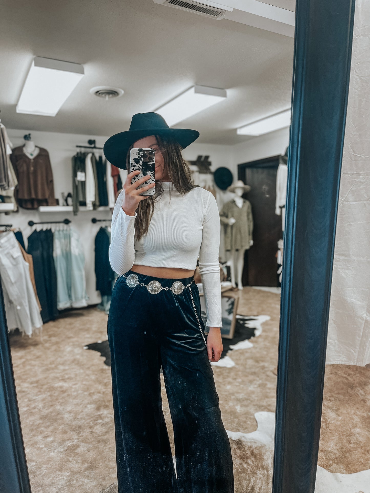 Velvet Wide-Leg Bottoms