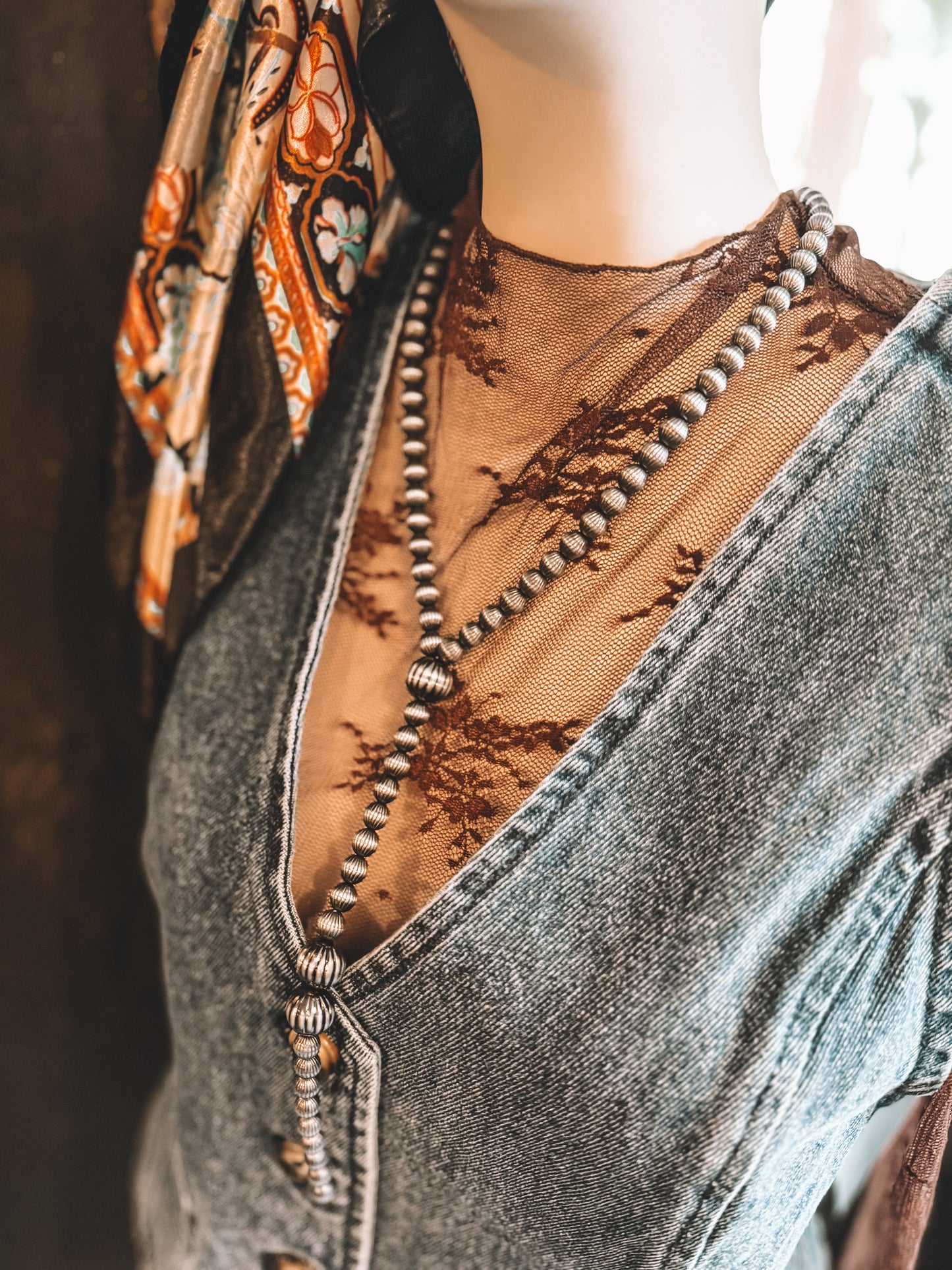 The Graduated Navajo Lariat