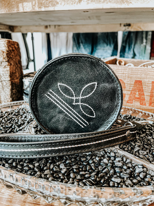 Boot Stitch Wristlet (Black)