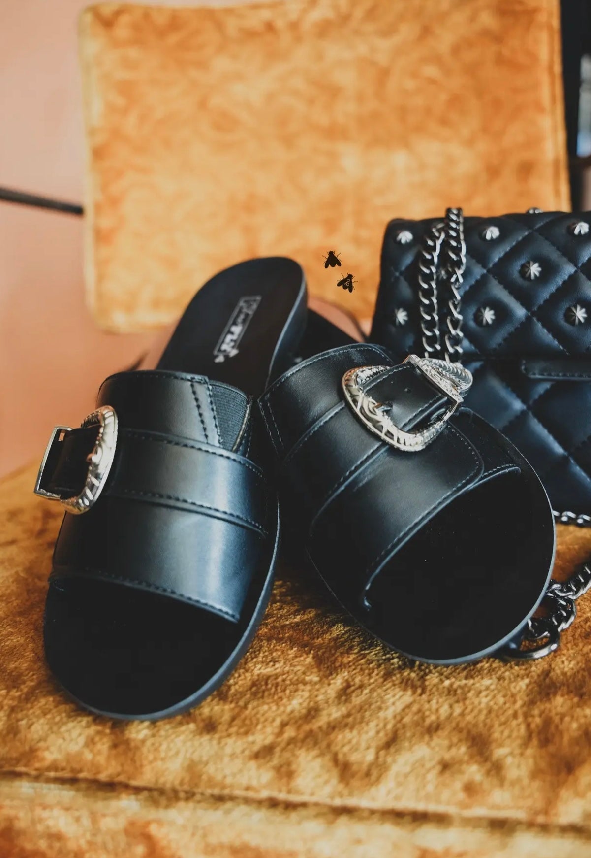 The Buckle Slides